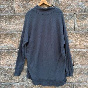 We The Free Women's Black Oversized Long Sleeve Ribbed Tunic